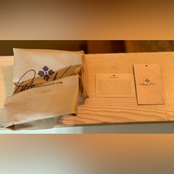 Patricia Nash “First Bloom” Floral Leather Satchel NWT - Picture 11 of 12